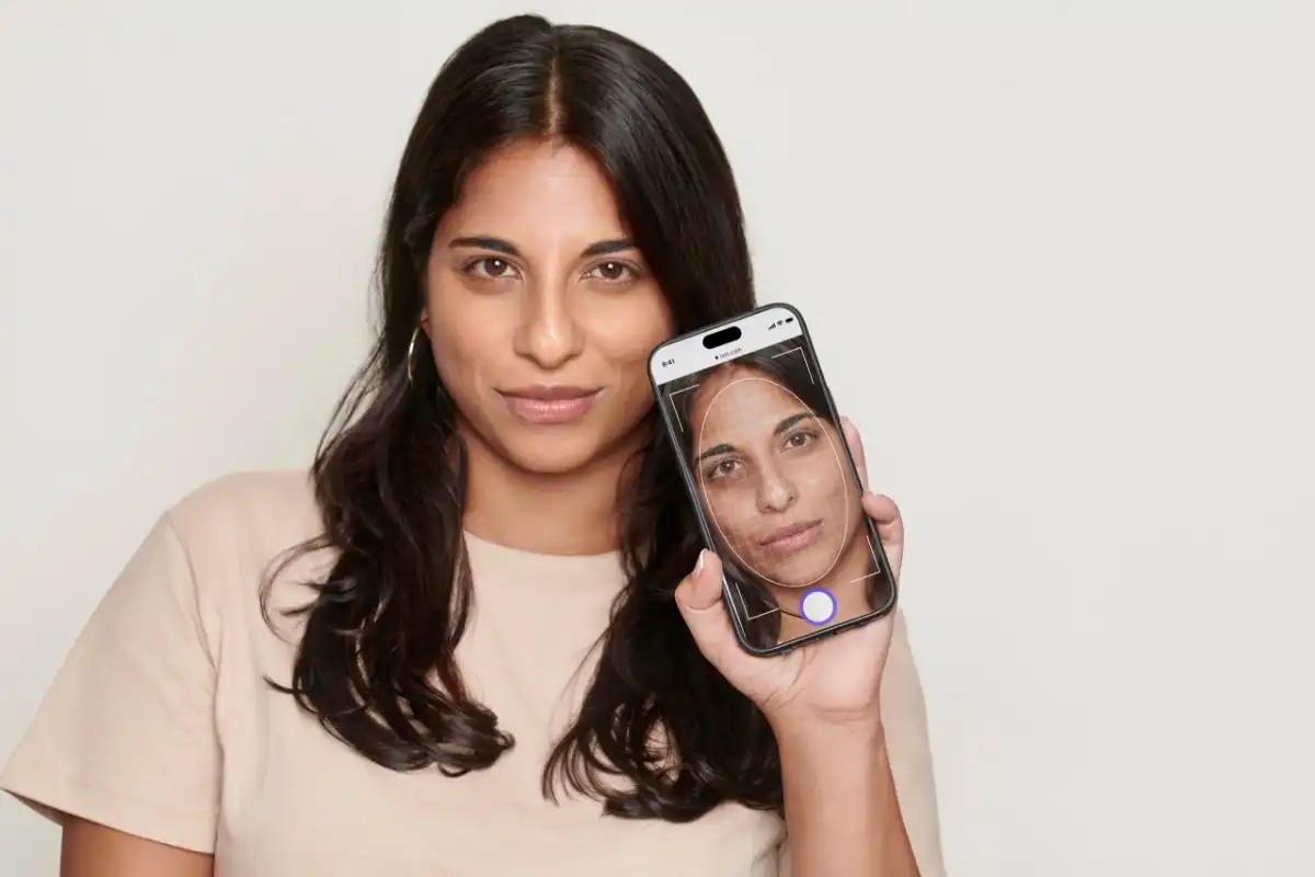 Đáp ứng xu hướng đó, các thương hiệu mỹ phẩm lớn trên thế giới đã mạnh mẽ đầu tư vào công nghệ.